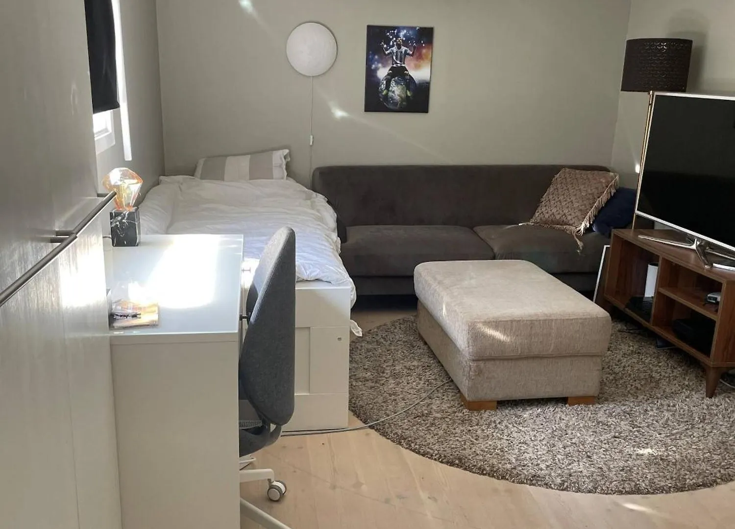 Nice Villa With Sunny Terrace, Smaller Pool Jumping-Pad Stockholm